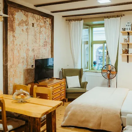 V Jungovom Dome - V Centre Stiavnice Appartement *